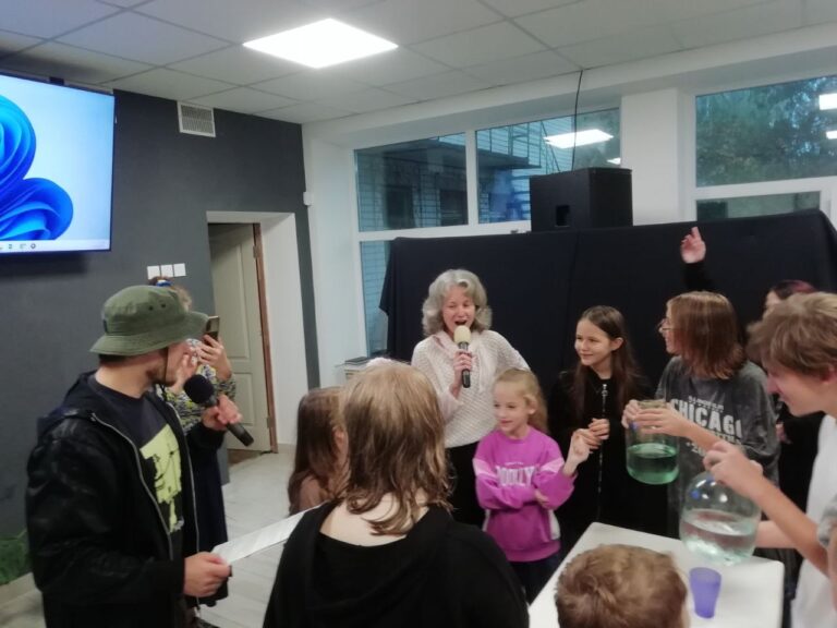 photo_2025-03-05_18-22-00